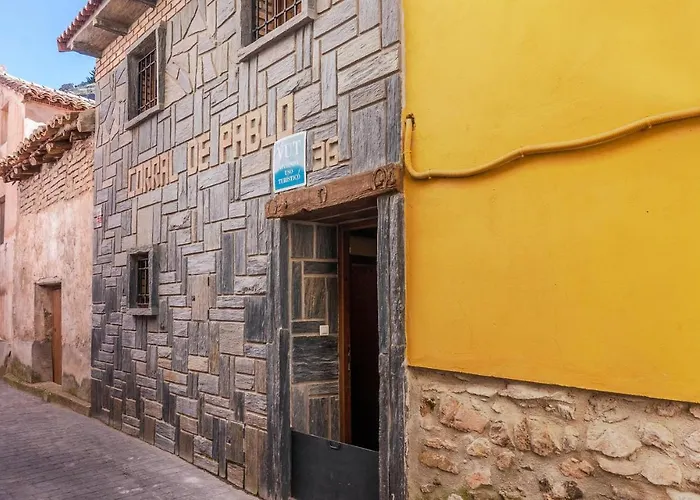 2 Bedroom Beautiful In *