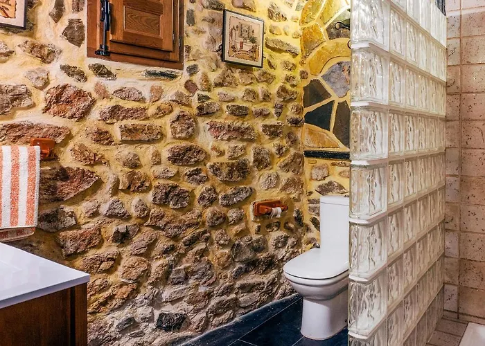 Feriehus 2 Bedroom Beautiful In *